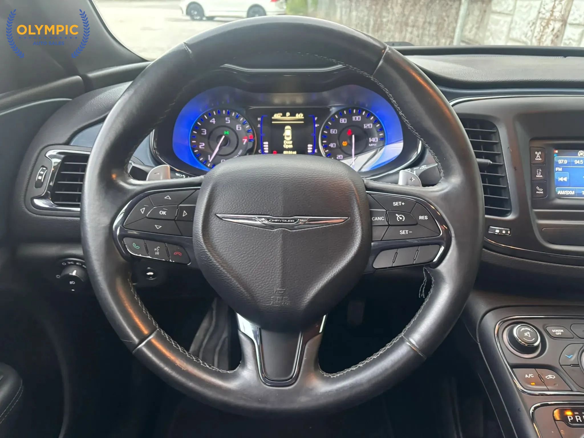 Used 2015 Chrysler 200 S FWD image 22