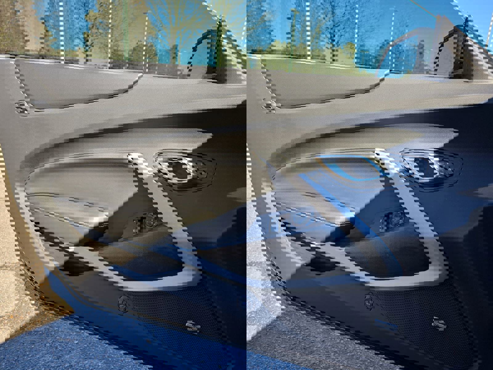 Used 2021 Chevrolet Camaro LT w/ RS Package image 27