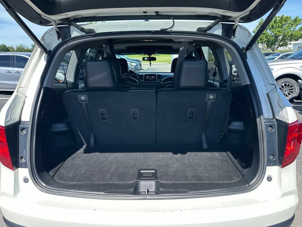 Used 2017 Honda Pilot EX-L image 11