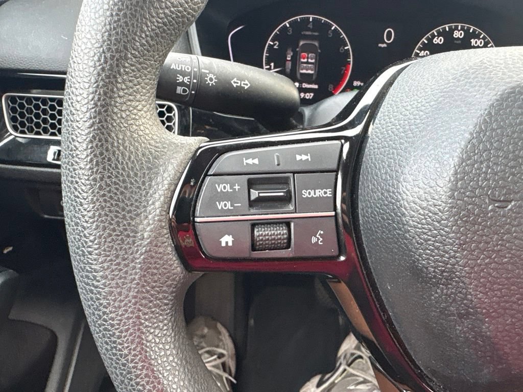 Used 2023 Honda Civic LX image 18