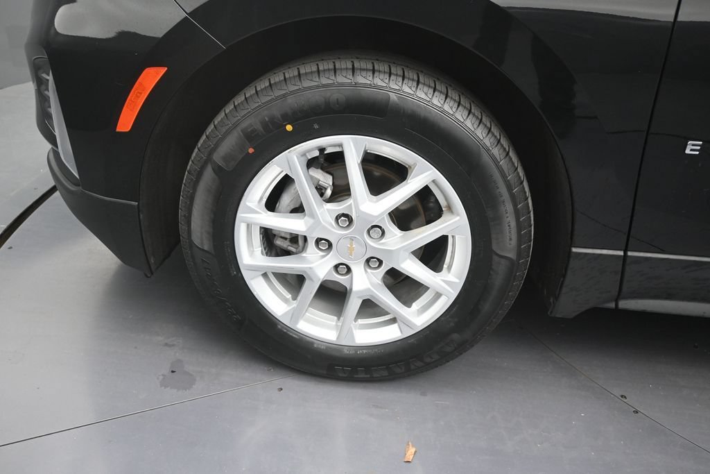 Used 2024 Chevrolet Equinox LT FWD image 9