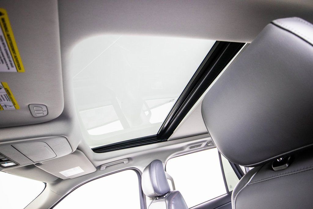 Used 2025 Ford Expedition Active image 27