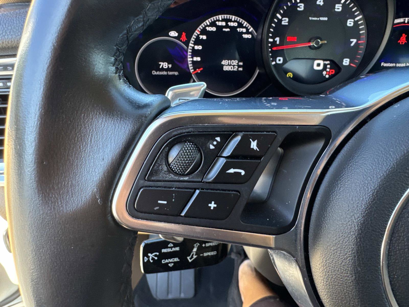 Used 2019 Porsche Panamera 4 image 30