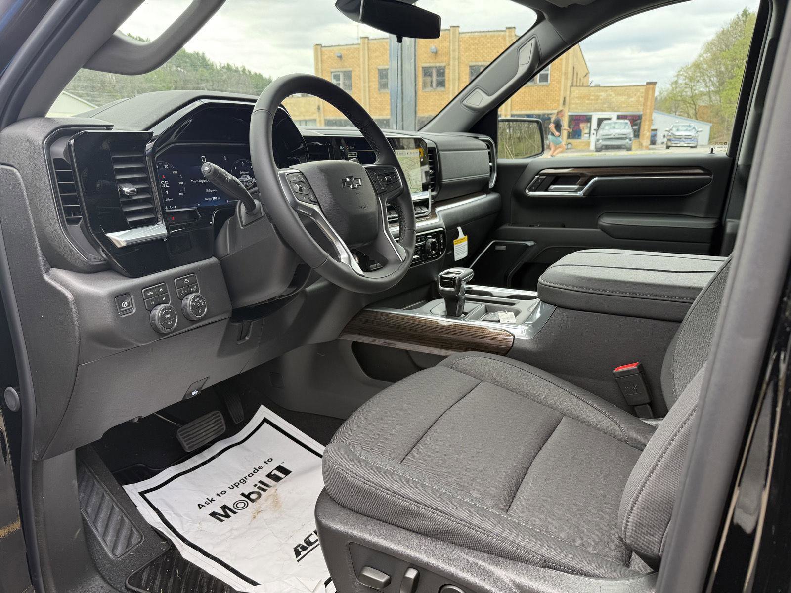 New 2026 Chevrolet Silverado 1500 RST w/ Convenience Package II image 8