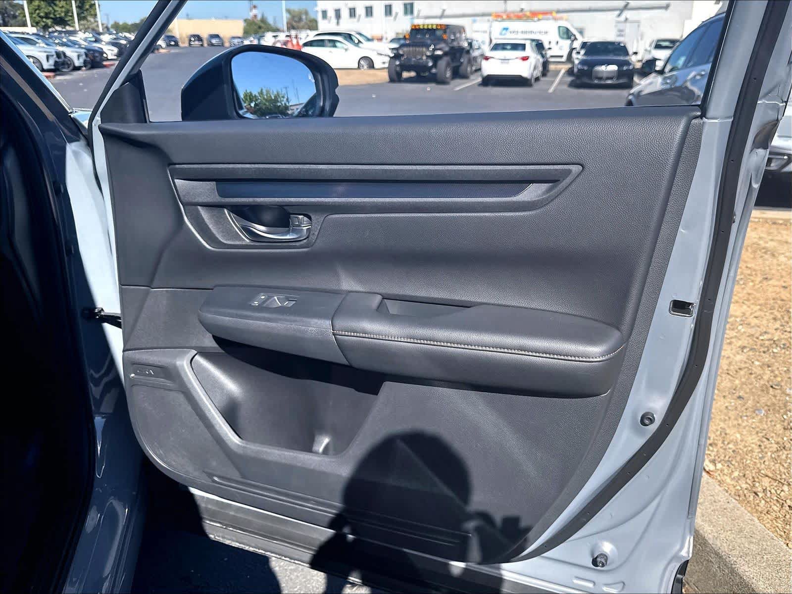 Used 2026 Honda CR-V TrailSport image 30