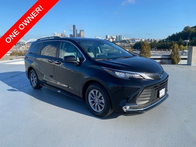 Used 2024 Toyota Sienna XLE