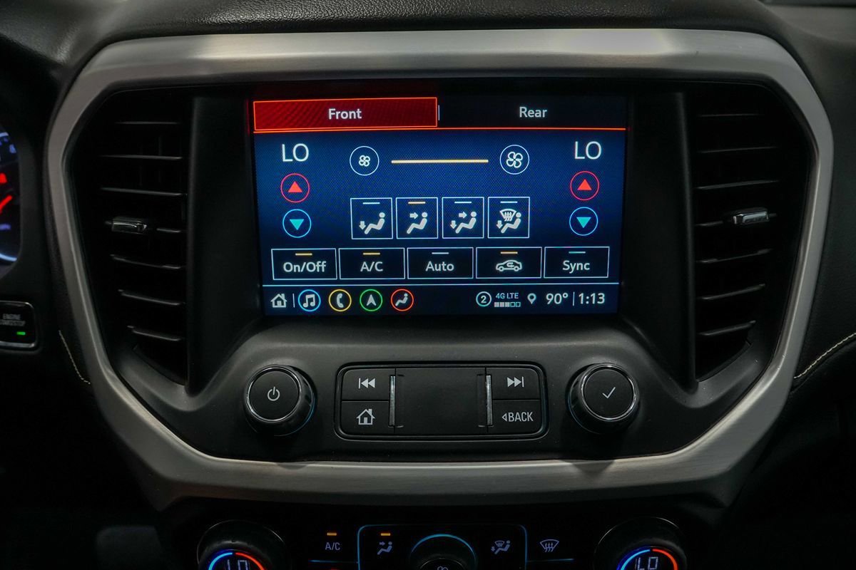 Used 2023 GMC Acadia SLT FWD image 16
