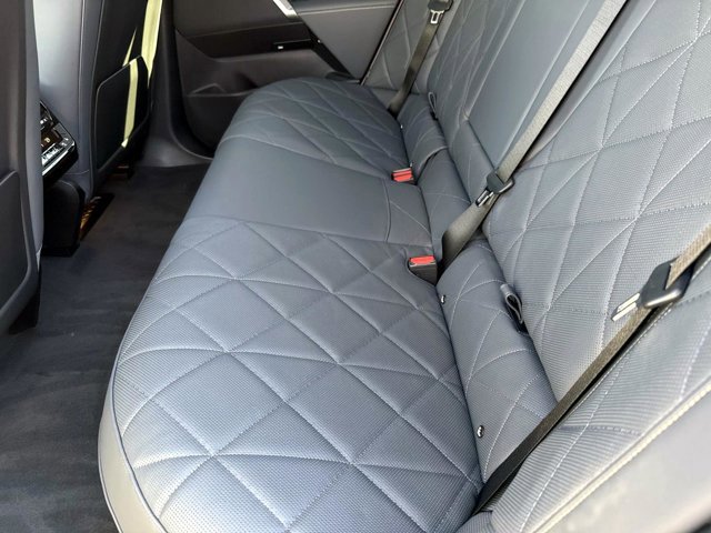 New 2026 BMW iX xDrive60 w/ M Sport Package image 14