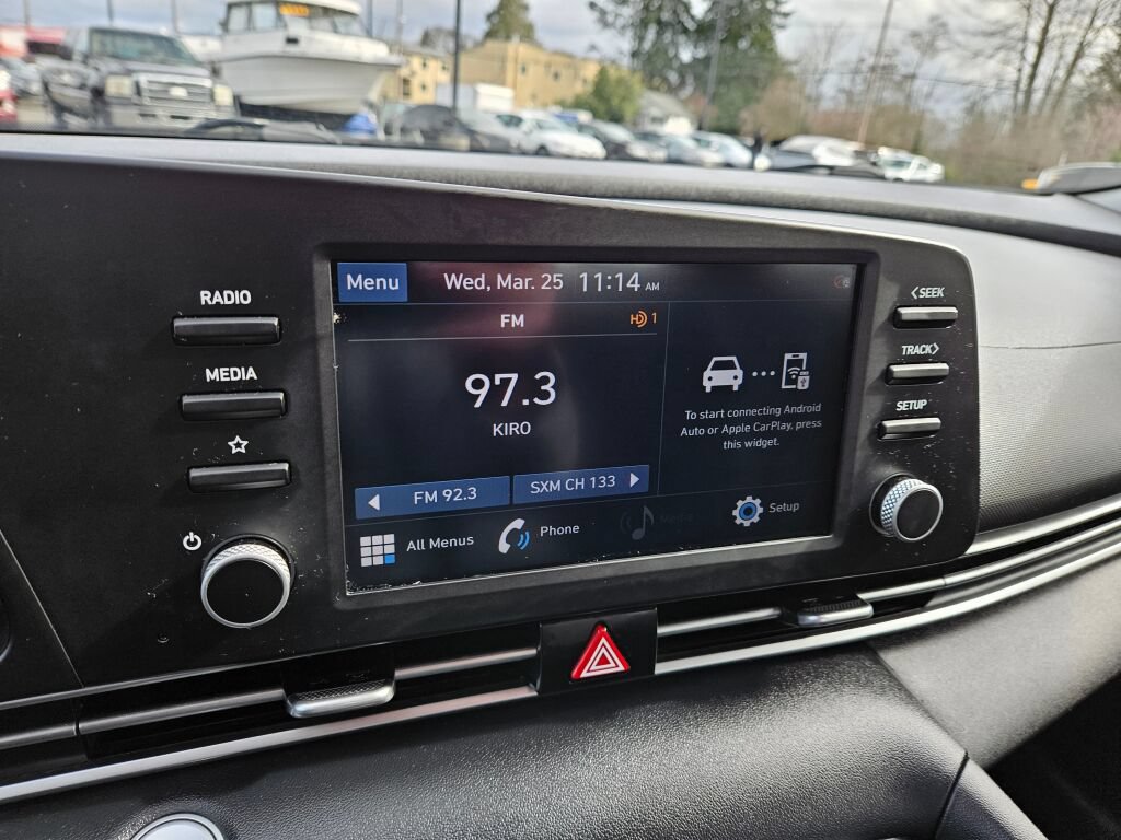 Used 2021 Hyundai Elantra SEL FWD image 18