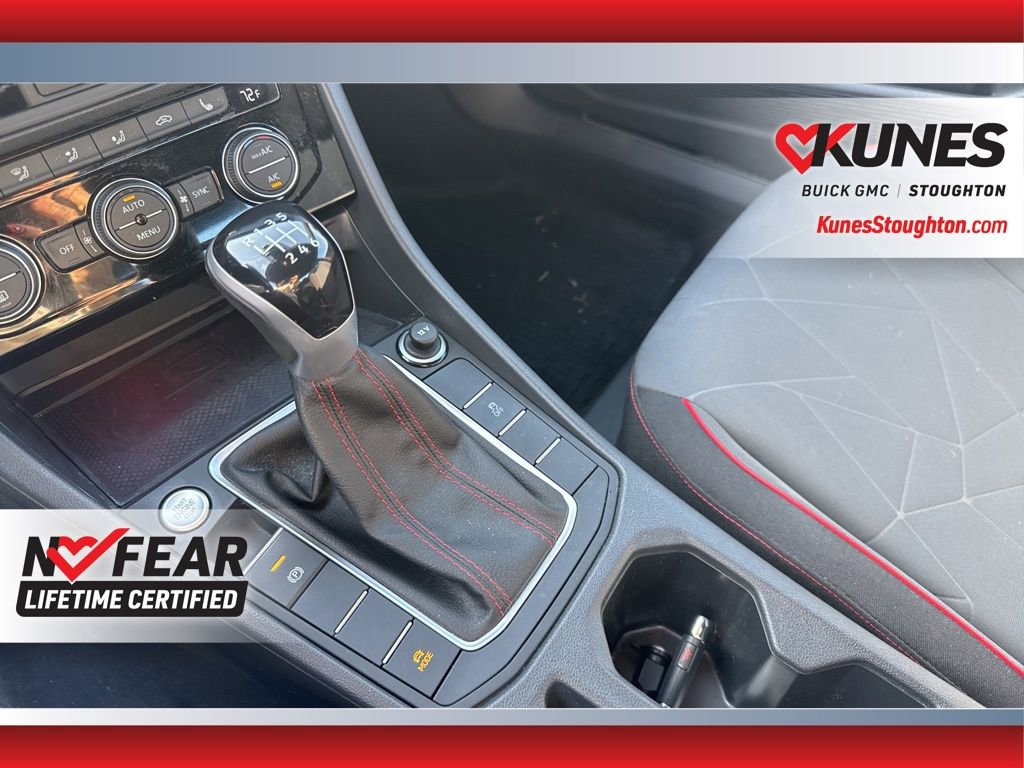 Used 2024 Volkswagen Jetta GLI 40th Anniversary Edition image 34