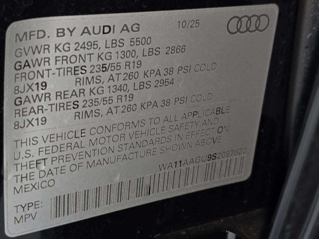 Used 2025 Audi Q5 Premium AWD/4WD image 36