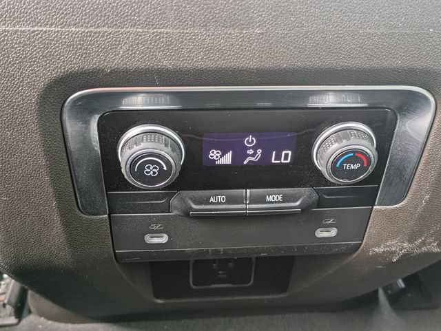 Used 2024 Chevrolet Tahoe LT RWD image 14