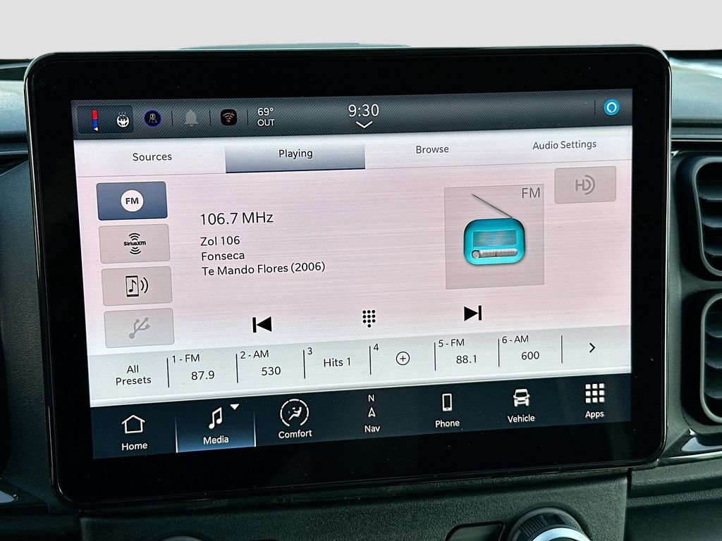 Used 2024 RAM ProMaster 3500 w/ Delivery Van Package image 15