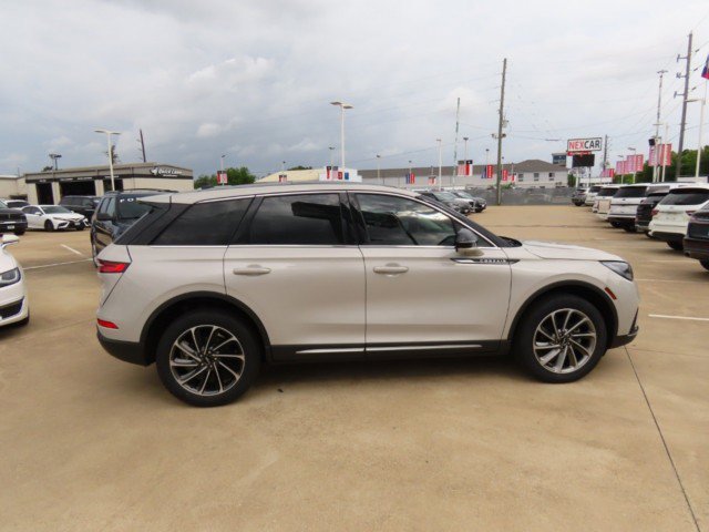 Certified 2023 Lincoln Corsair FWD w/ Equipment Group 101A image 8