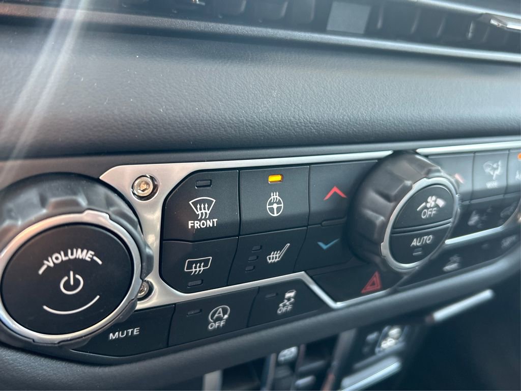 New 2025 Jeep Gladiator Sport w/ Premium Package image 47