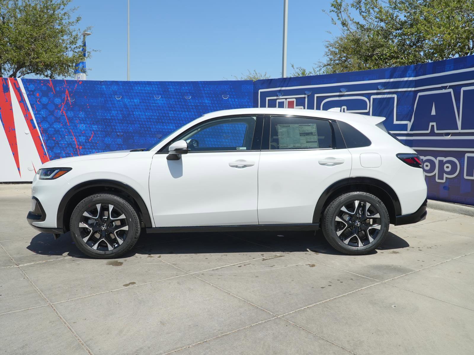 New 2026 Honda HR-V EX-L image 10