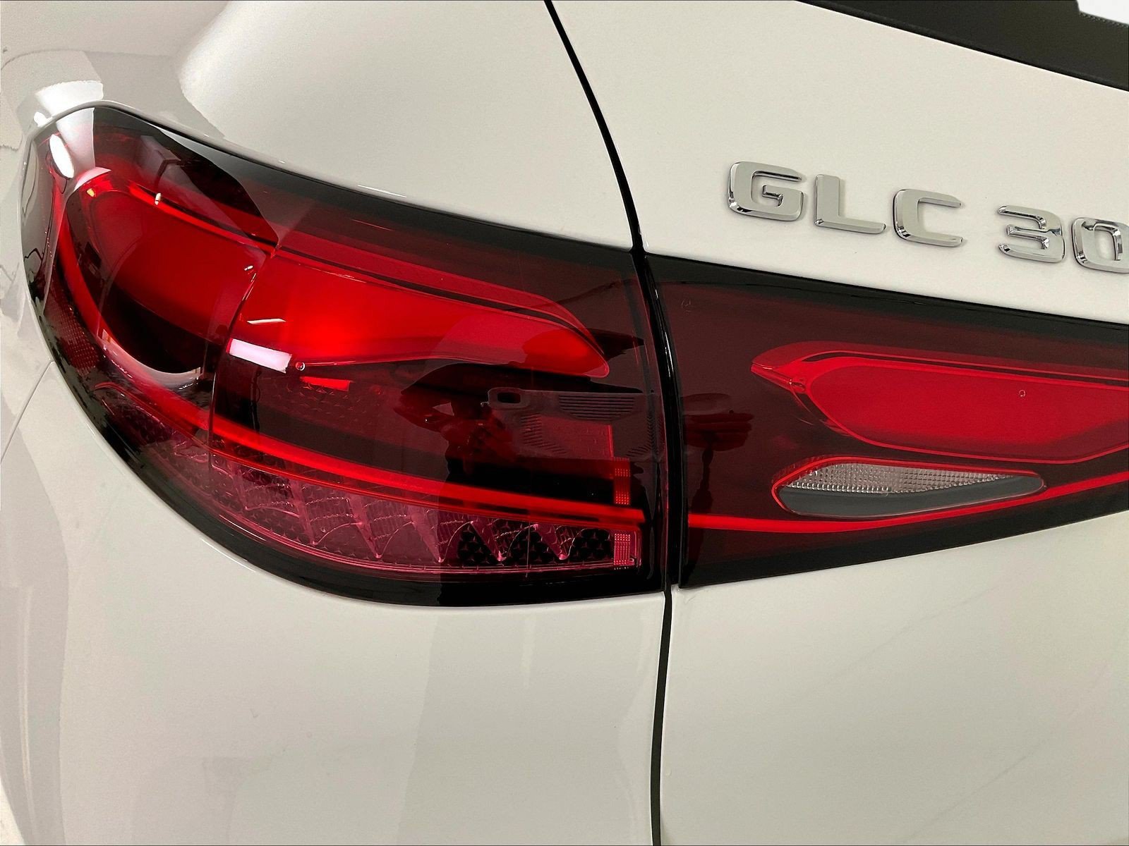 Certified 2023 Mercedes-Benz GLC 300 4MATIC image 23