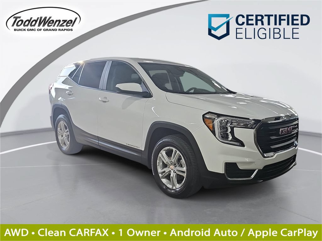 Used 2023 GMC Terrain SLE w/ LPO, Floor Liner Package