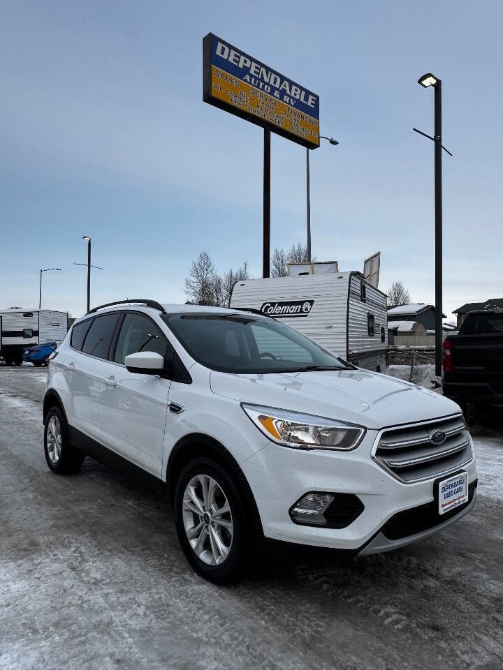 Used 2018 Ford Escape SE image 3