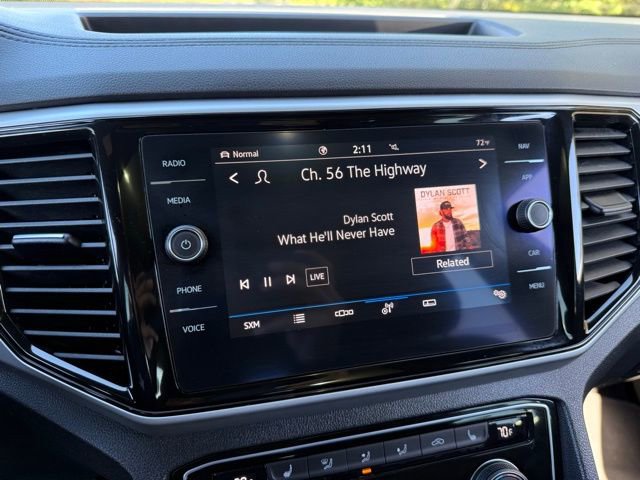 Used 2021 Volkswagen Atlas Cross Sport SEL image 26