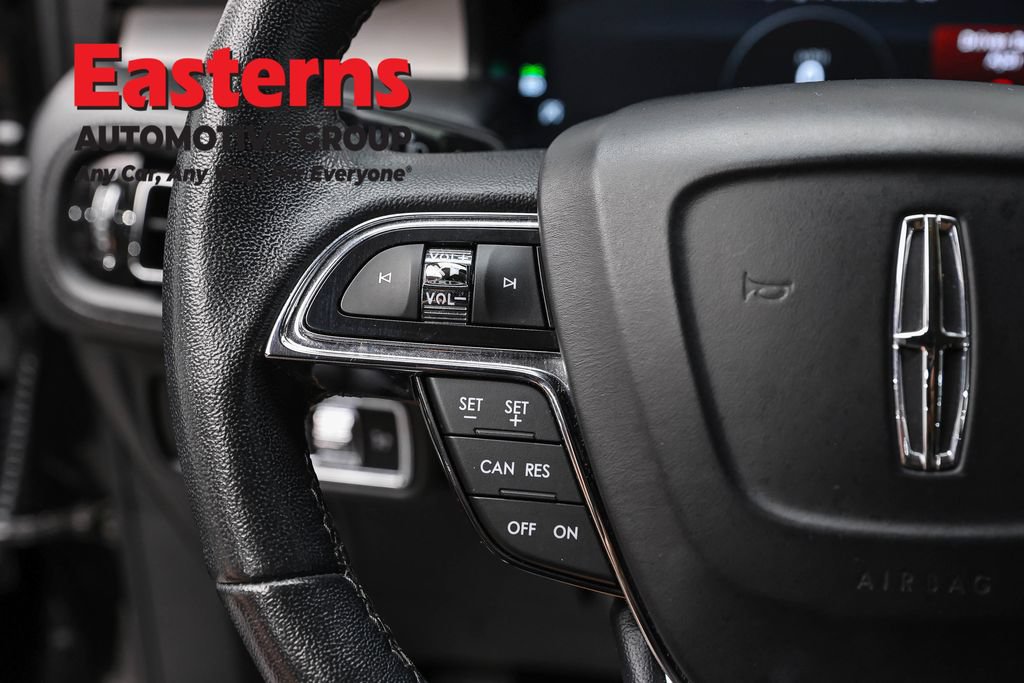 Used 2022 Lincoln Nautilus FWD image 16