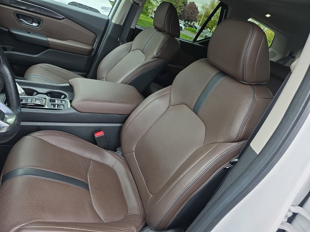 Certified 2024 Honda Pilot Elite image 9