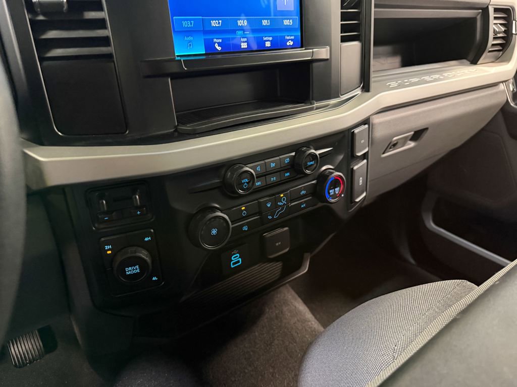 Used 2024 Ford F250 XL w/ STX Appearance Package image 80