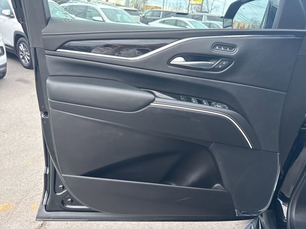 Used 2024 Cadillac Escalade Sport image 10