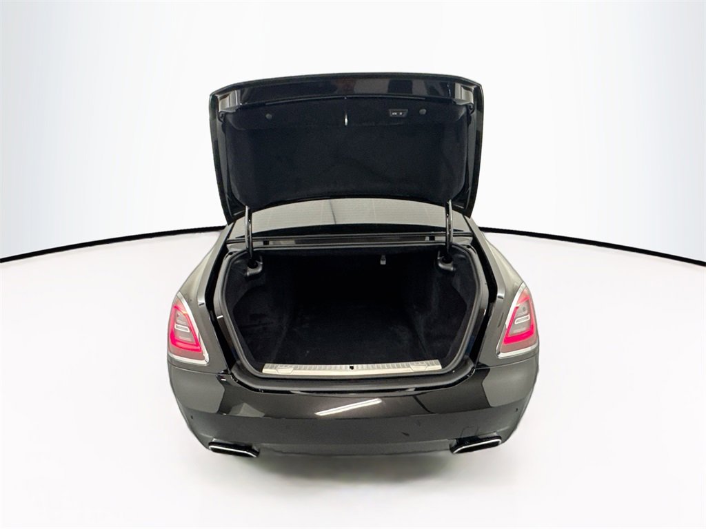 Used 2022 Rolls-Royce Ghost image 29