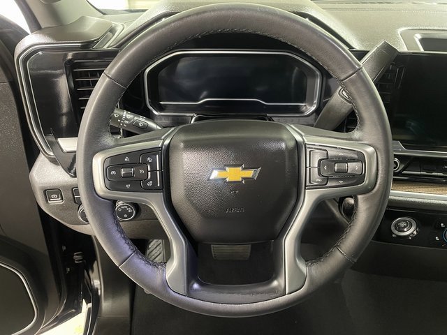Used 2022 Chevrolet Silverado 1500 LT image 14