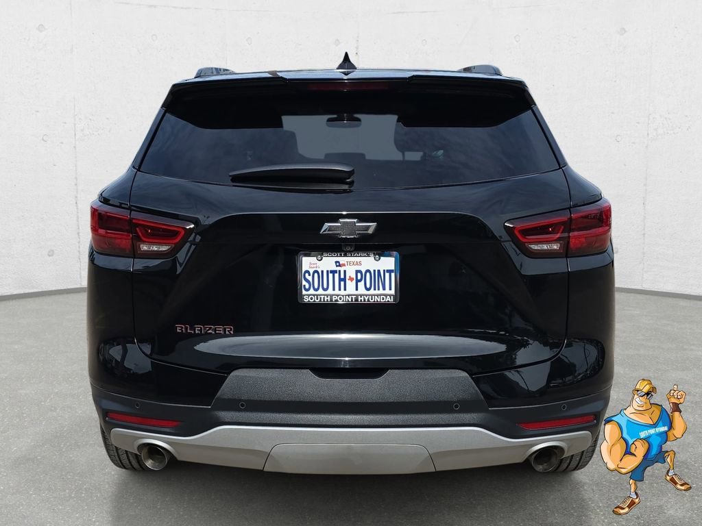 Used 2023 Chevrolet Blazer LT FWD image 6