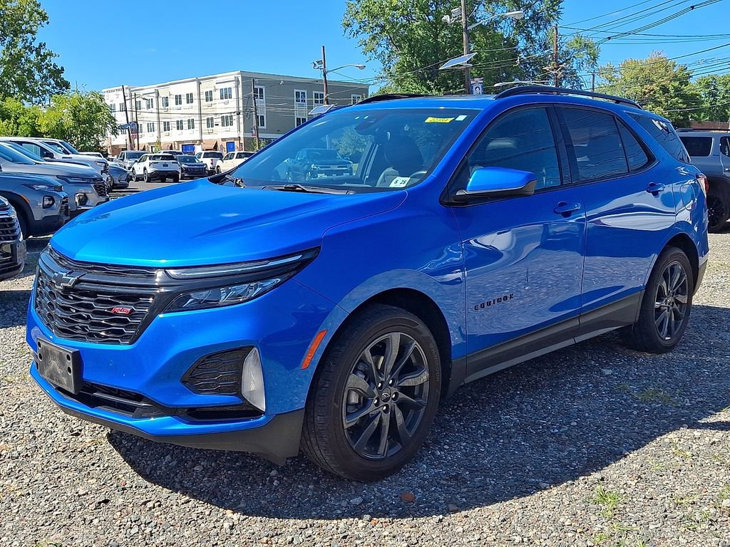 Used 2024 Chevrolet Equinox RS AWD/4WD image 3