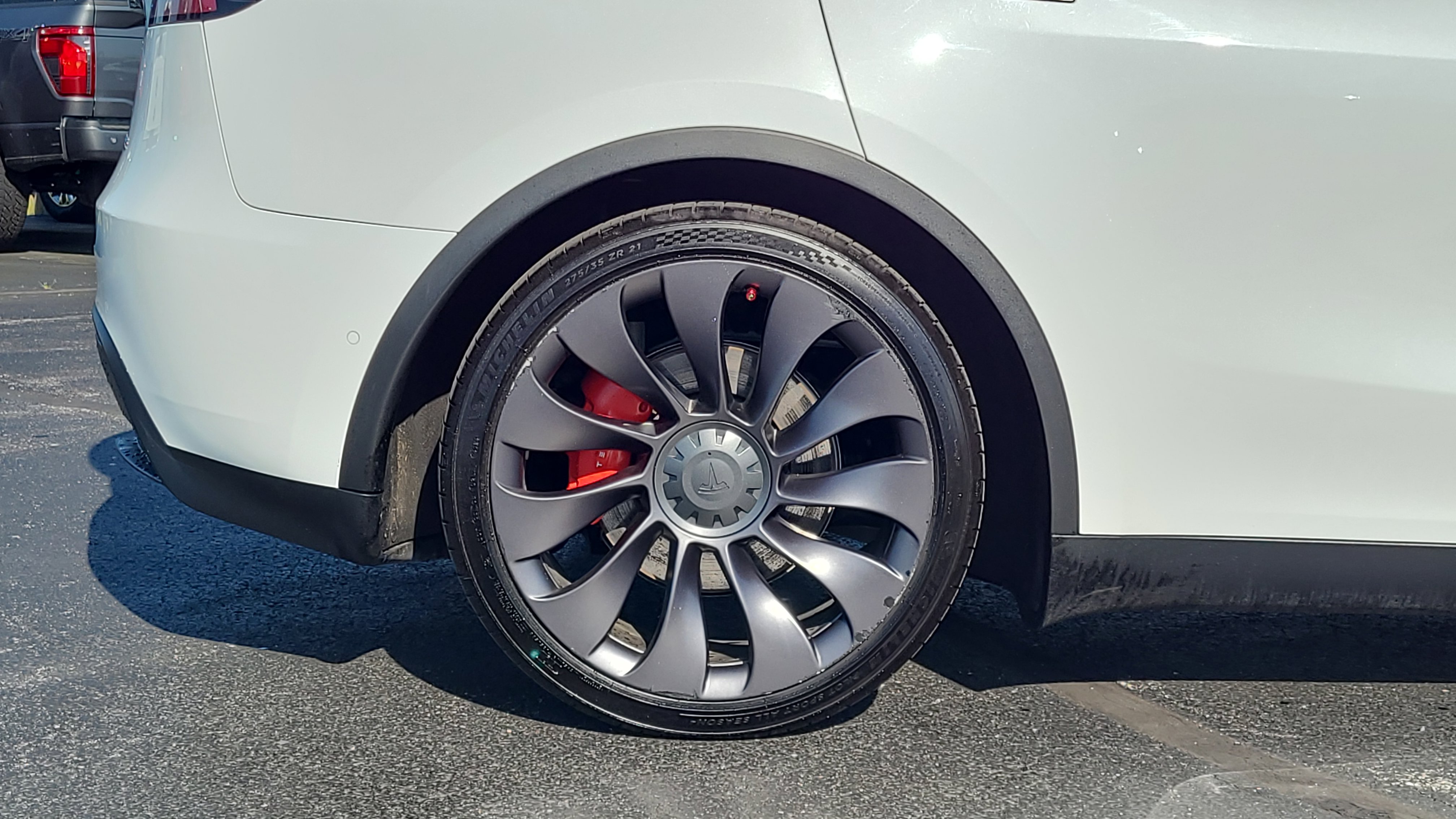 Used 2021 Tesla Model Y Performance AWD/4WD image 31