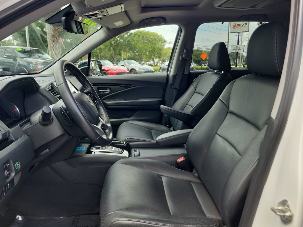 Used 2021 Honda Pilot Touring video 2