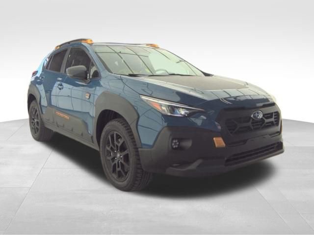 Used 2024 Subaru Crosstrek 2.5i Wilderness image 2