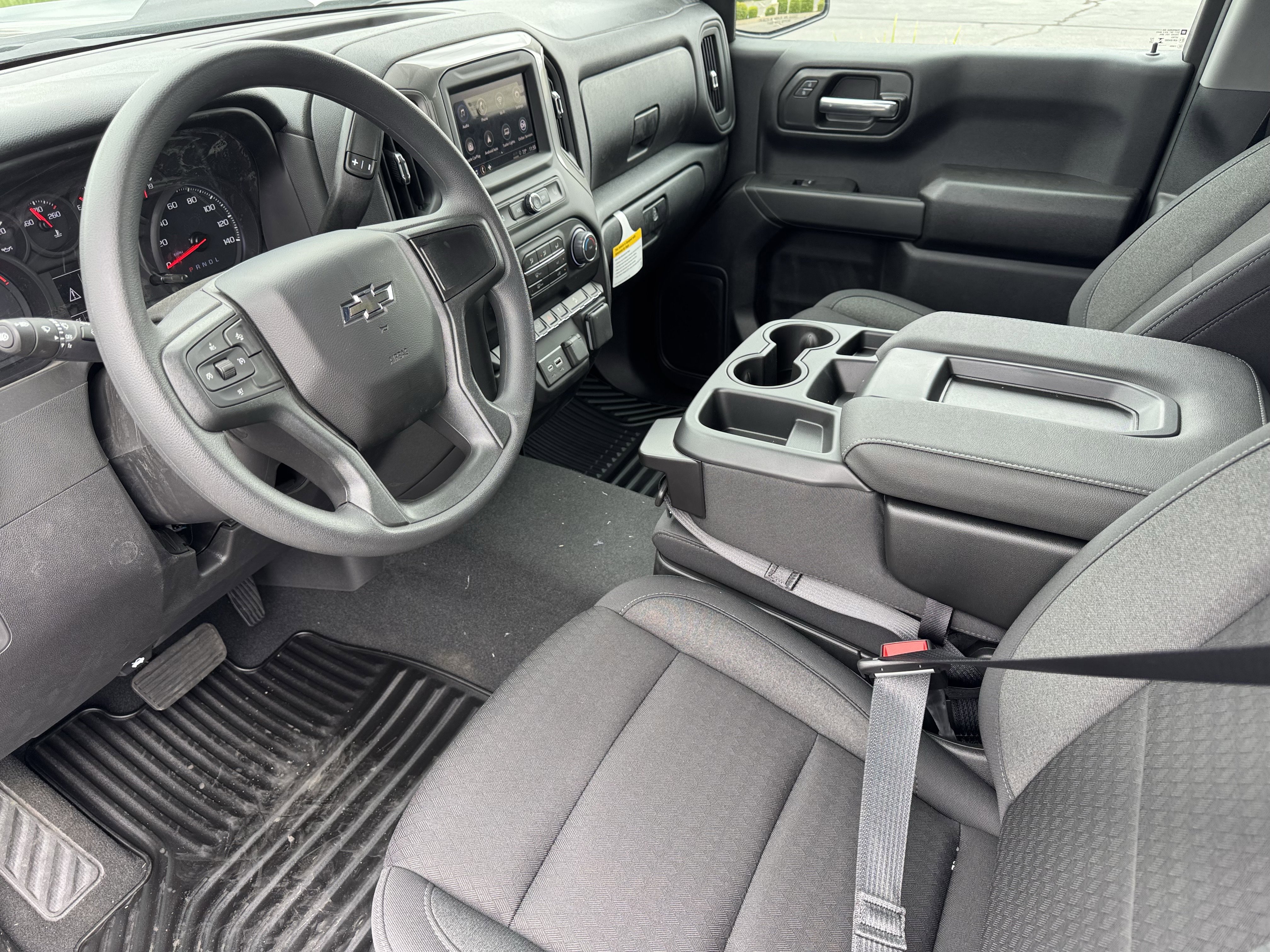 New 2026 Chevrolet Silverado 1500 Custom Trail Boss w/ LPO, Dark Essentials Package AWD/4WD image 10
