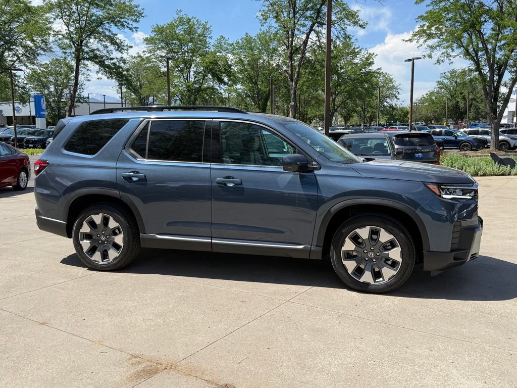 Certified 2026 Honda Pilot Touring image 5