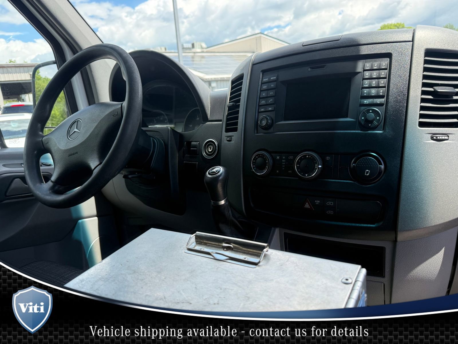 Used 2017 Mercedes-Benz Sprinter 2500 image 2