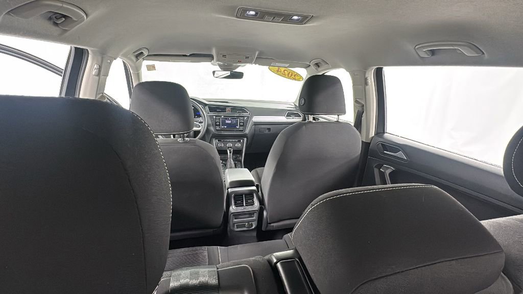 Used 2024 Volkswagen Tiguan S image 18