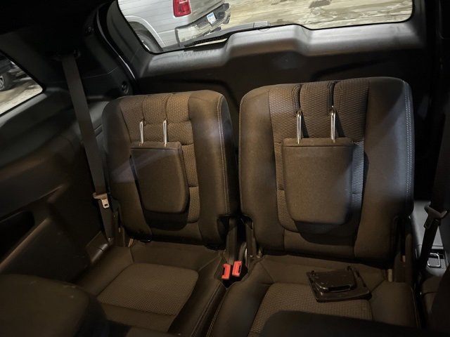 Used 2019 Ford Explorer XLT w/ Equipment Group 201A image 9