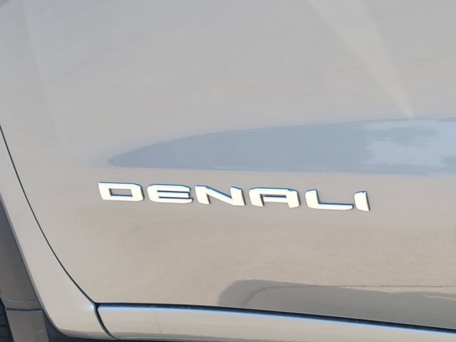 Used 2025 GMC Sierra 1500 Denali Ultimate AWD/4WD image 15