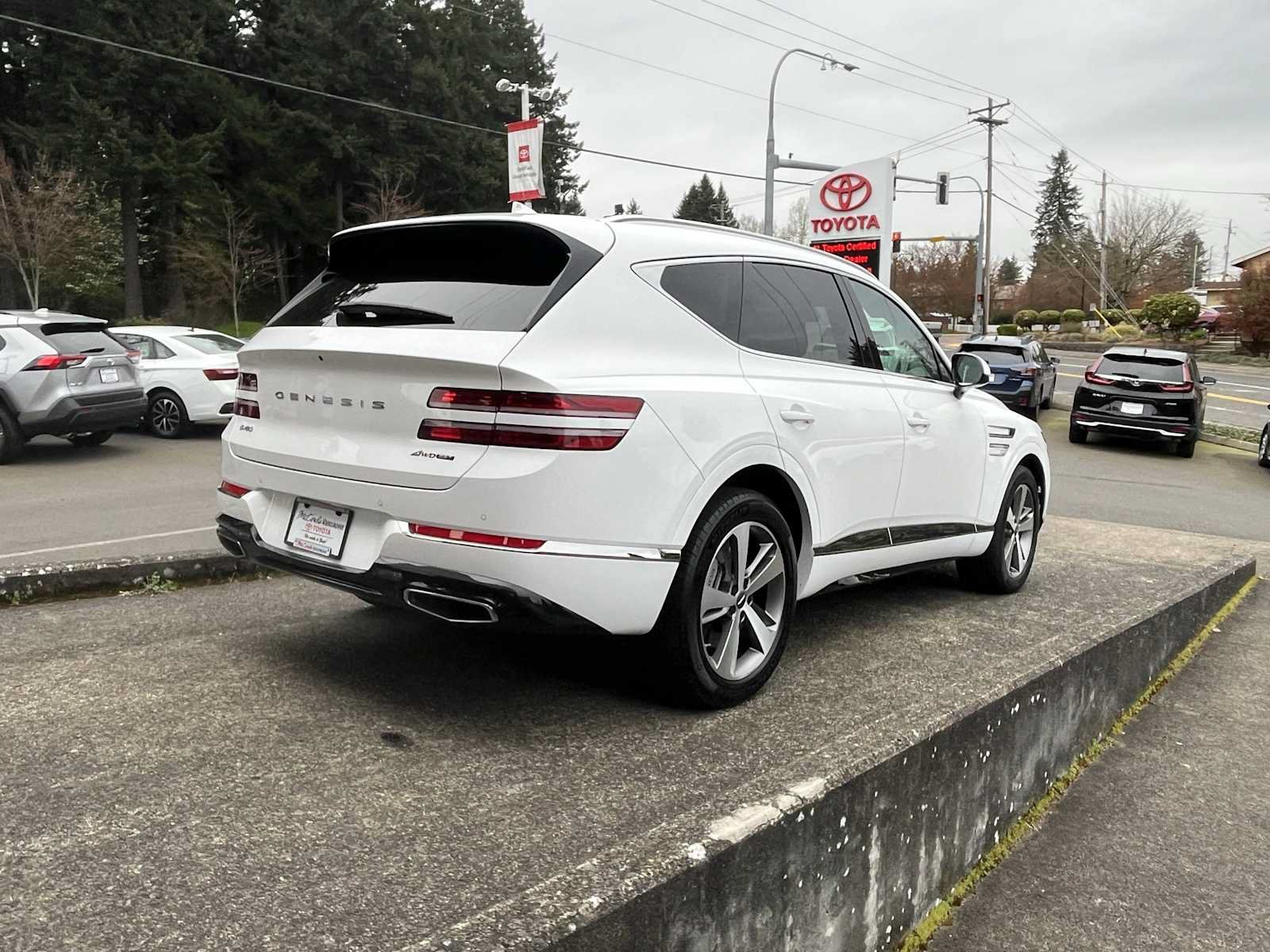 Used 2024 Genesis GV80 3.5T AWD/4WD image 8
