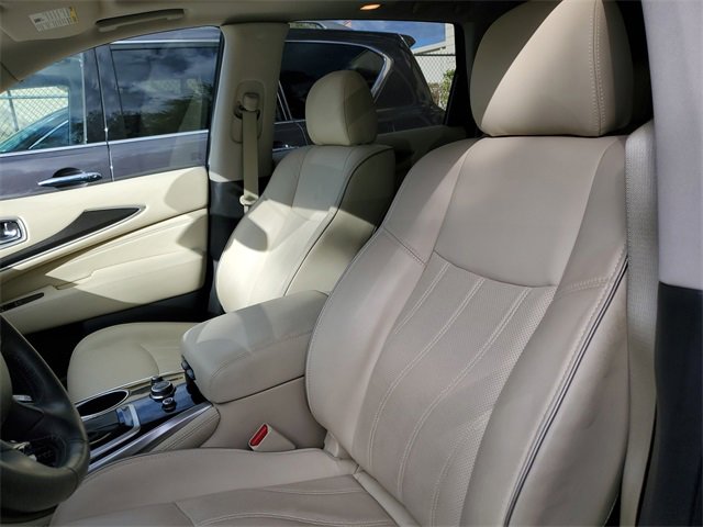 Used 2020 INFINITI QX60 Luxe w/ Essential Package image 23