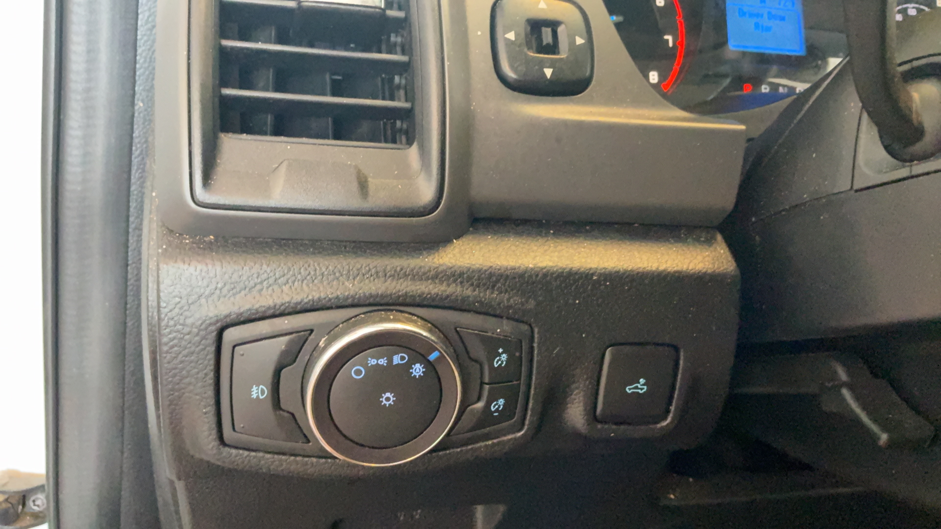 Used 2019 Ford Ranger XL w/ Equipment Group 101A Mid RWD image 19