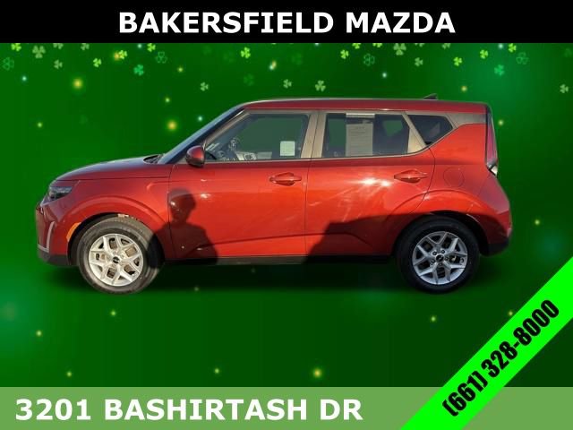 Used 2024 Kia Soul LX w/ Option Group 015 image 2