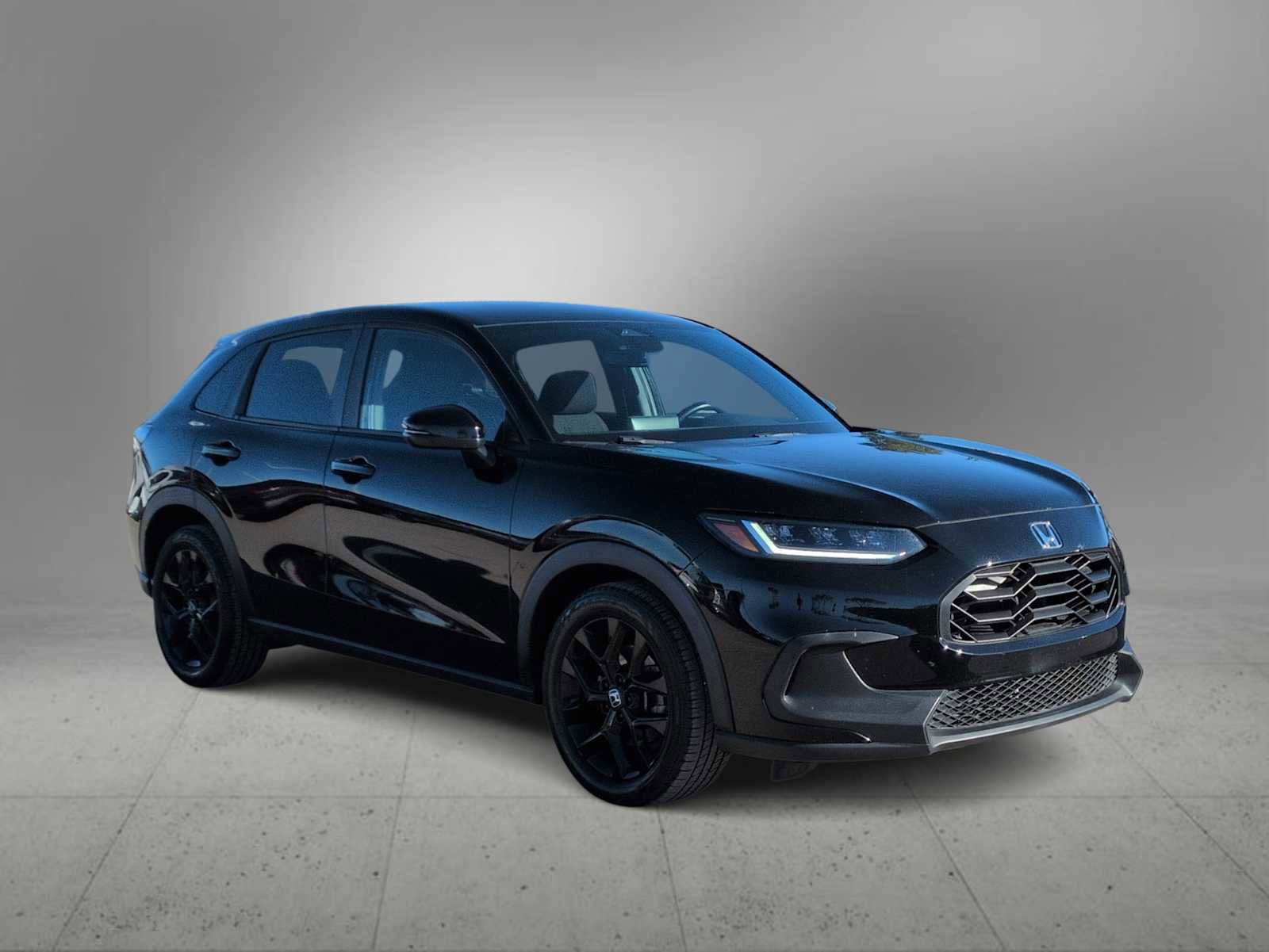 Used 2023 Honda HR-V Sport image 2