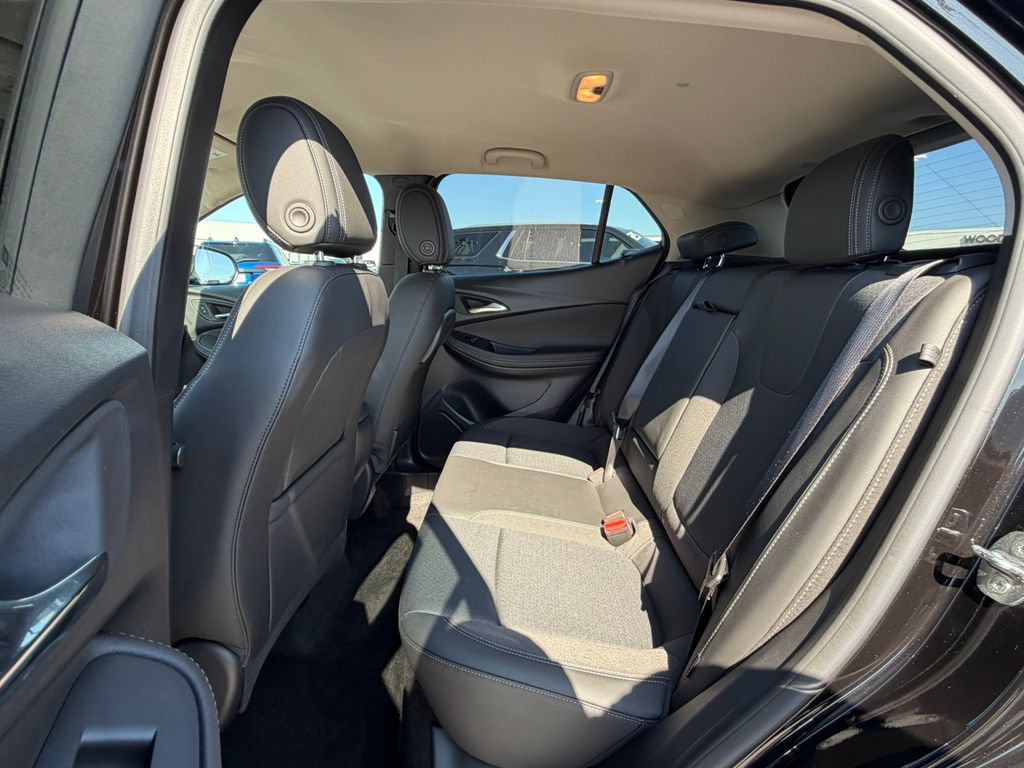 Certified 2023 Buick Encore GX Select FWD image 29