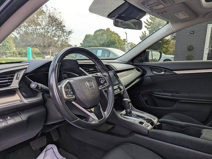 Used 2020 Honda Civic EX image 12