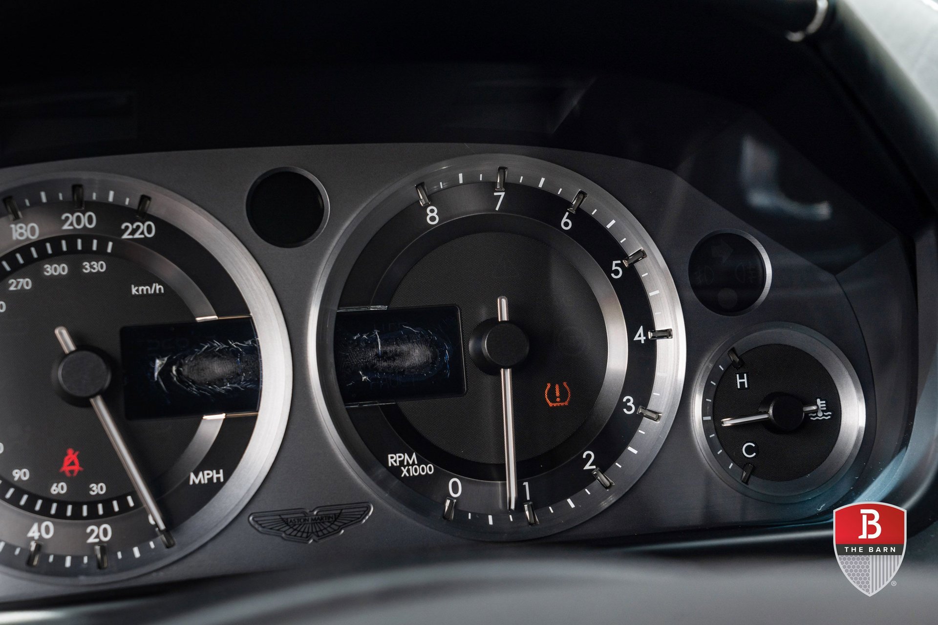 Used 2007 Aston Martin V8 Vantage Coupe RWD image 29