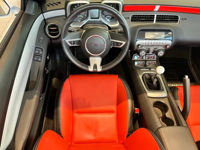 Used 2011 Chevrolet Camaro SS w/ RS Package image 32